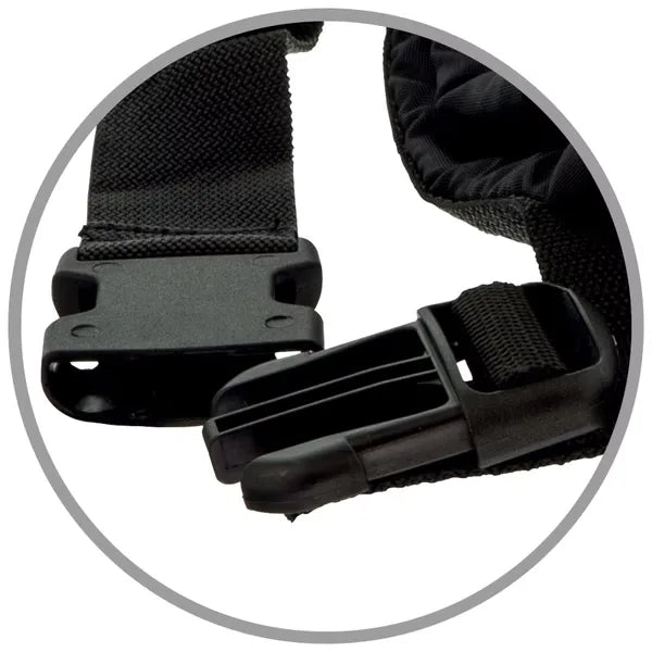 Detailaufnahme des robusten Klickverschlusses am GAPPAY Leckerlibeutel – sicherer, verstellbarer Verschluss für Hundetraining, Hundesport, Agility und den täglichen Einsatz.